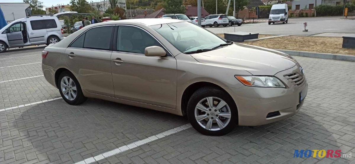 2009' Toyota Camry photo #1