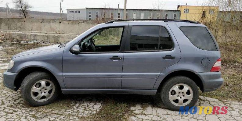 2004' Mercedes-Benz Ml photo #4