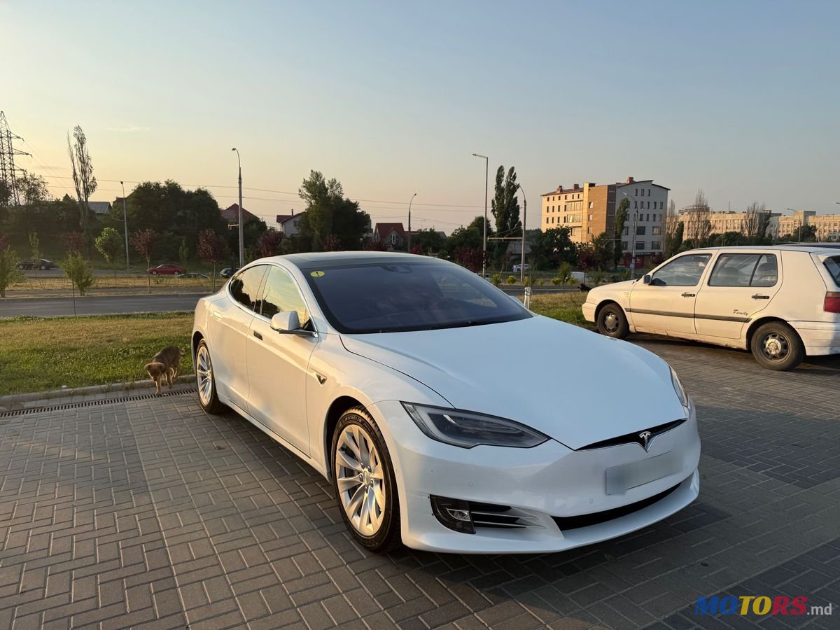 2016' Tesla Model S photo #1