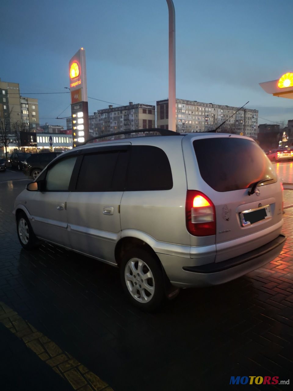 2004' Opel Zafira photo #5