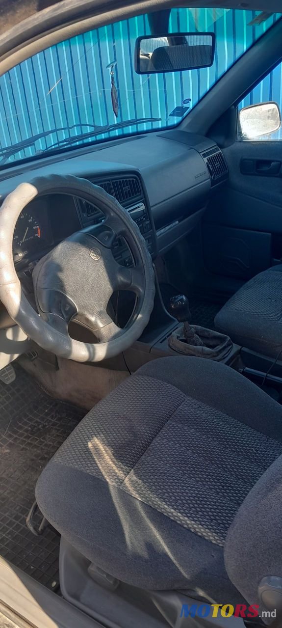 1993' Volkswagen Passat photo #1