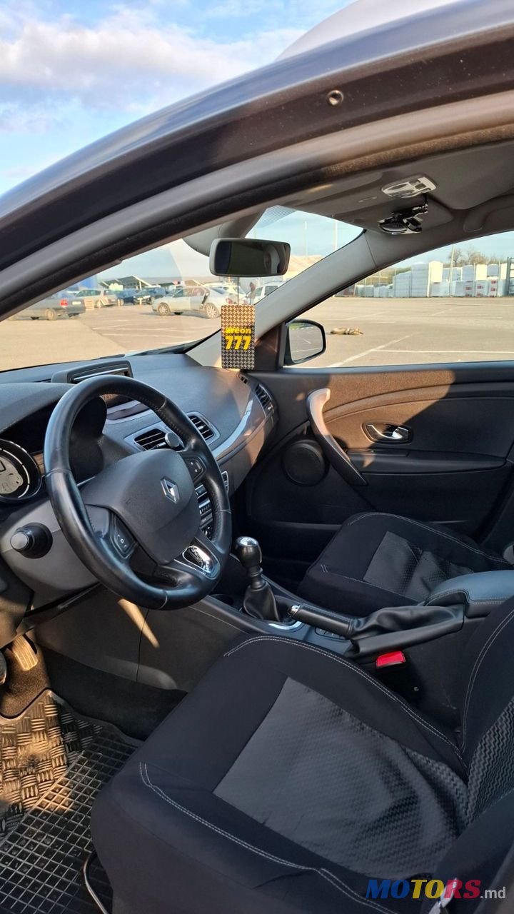 2015' Renault Megane photo #5