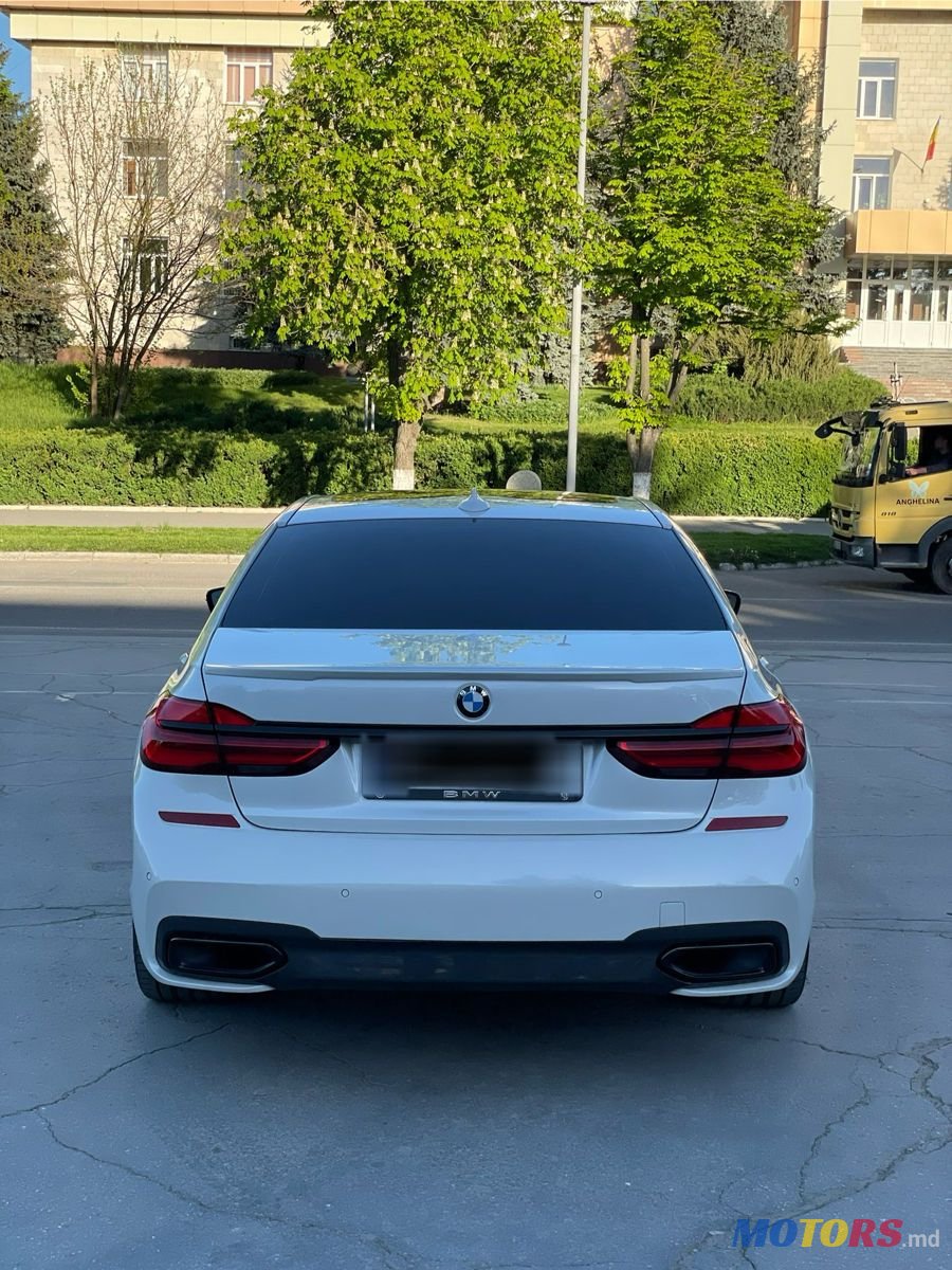 2018' BMW 7 Series photo #4