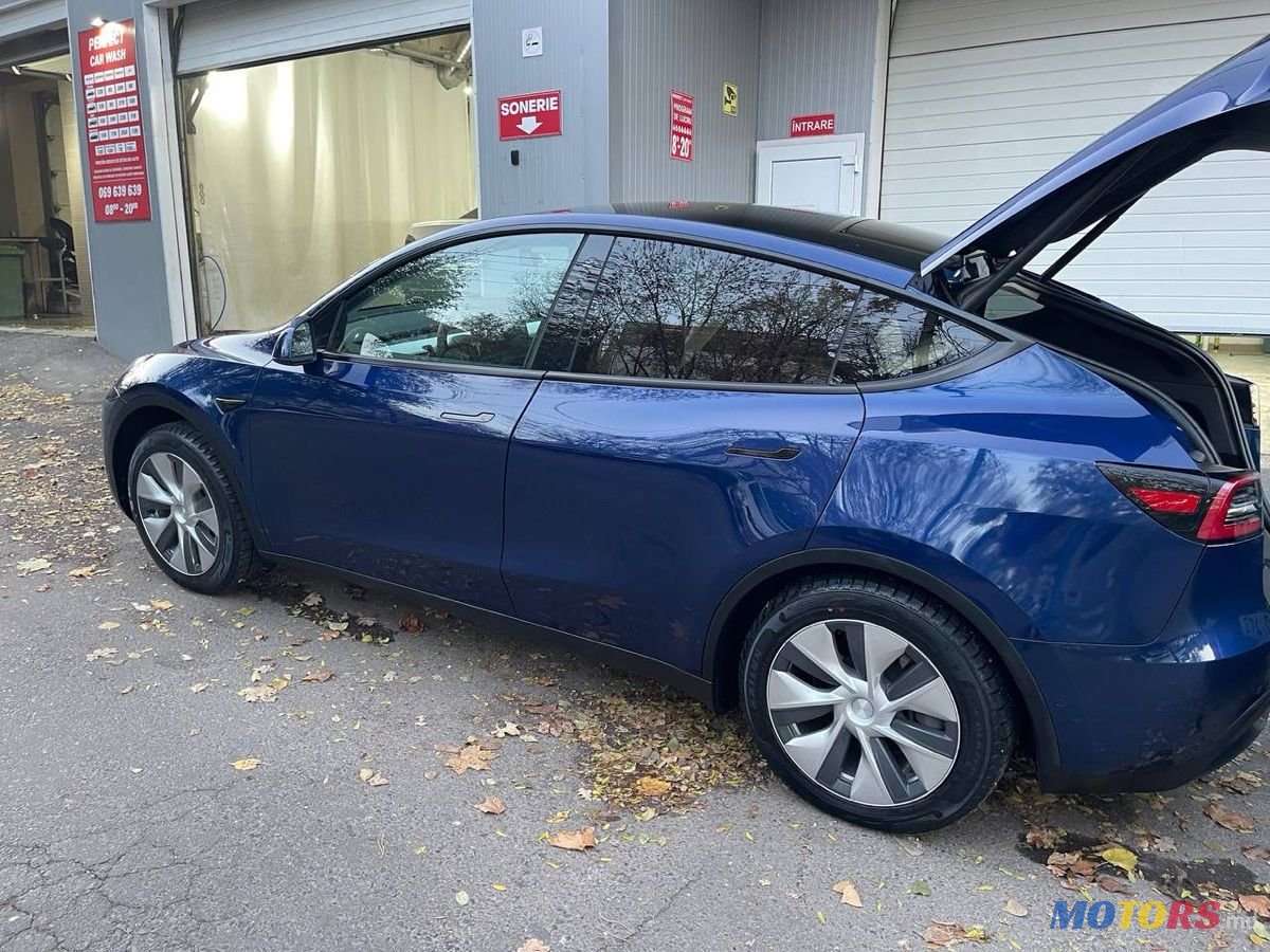 2020' Tesla Model Y photo #3