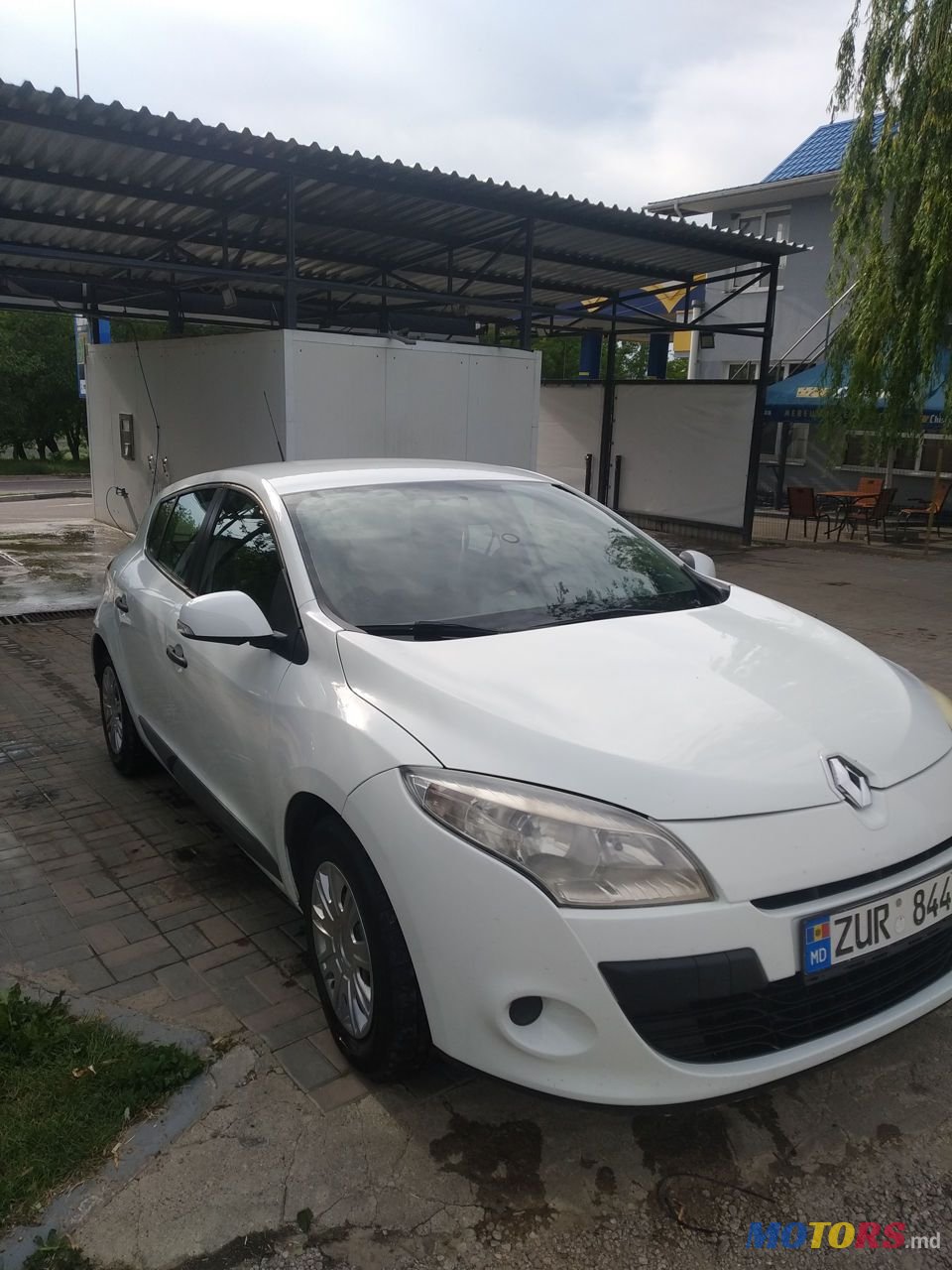 2010' Renault Megane photo #4