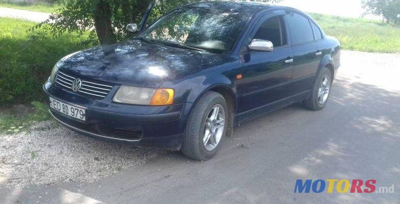 1998' Volkswagen Passat photo #1