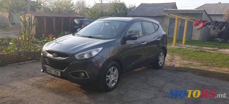 2011' Hyundai ix35 photo #1