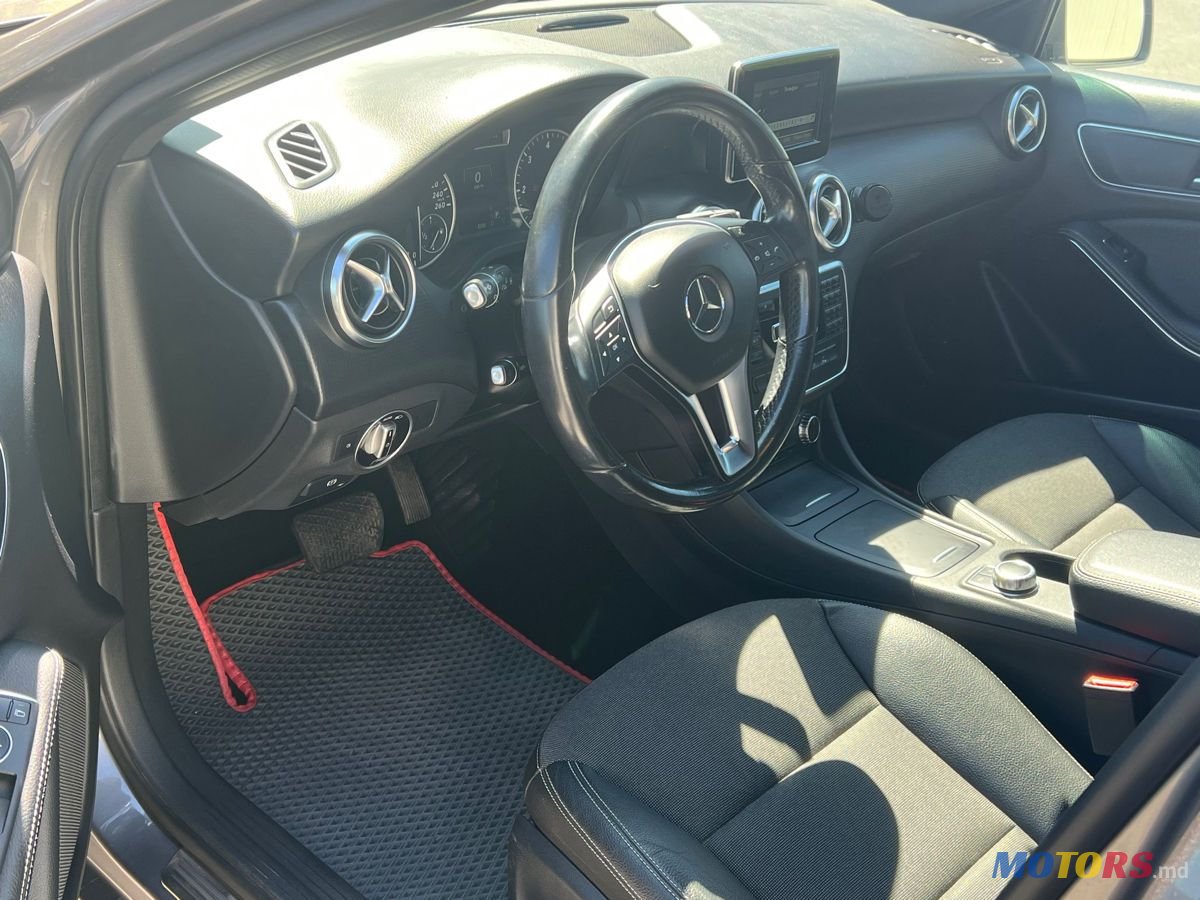 2014' Mercedes-Benz A Класс photo #5