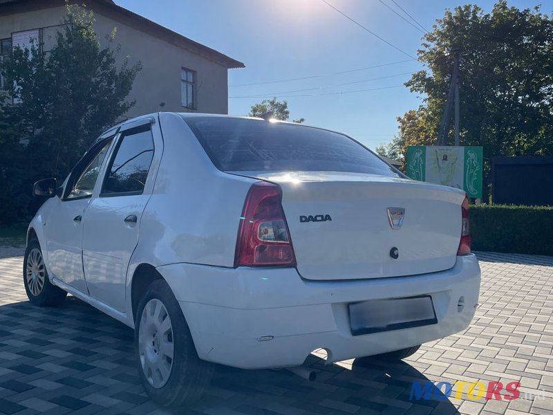 2010' Dacia Logan photo #4