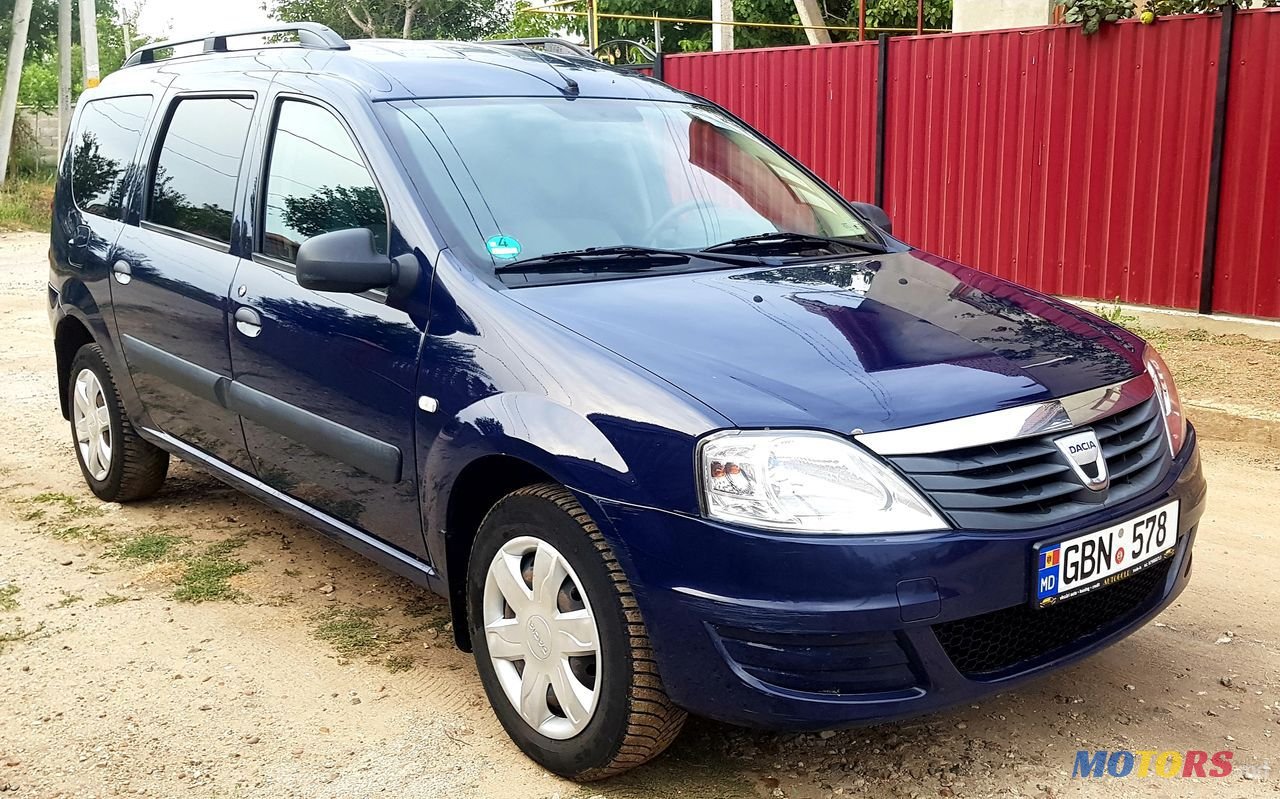 2010' Dacia Logan Mcv photo #2