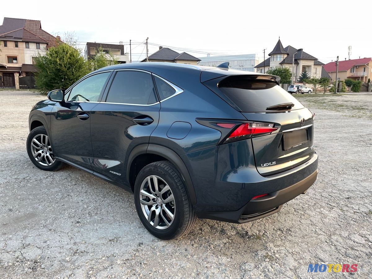 2015' Lexus Nx Series photo #3