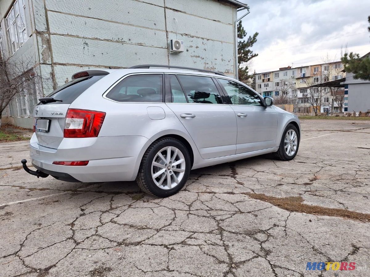 2016' Skoda Octavia photo #4