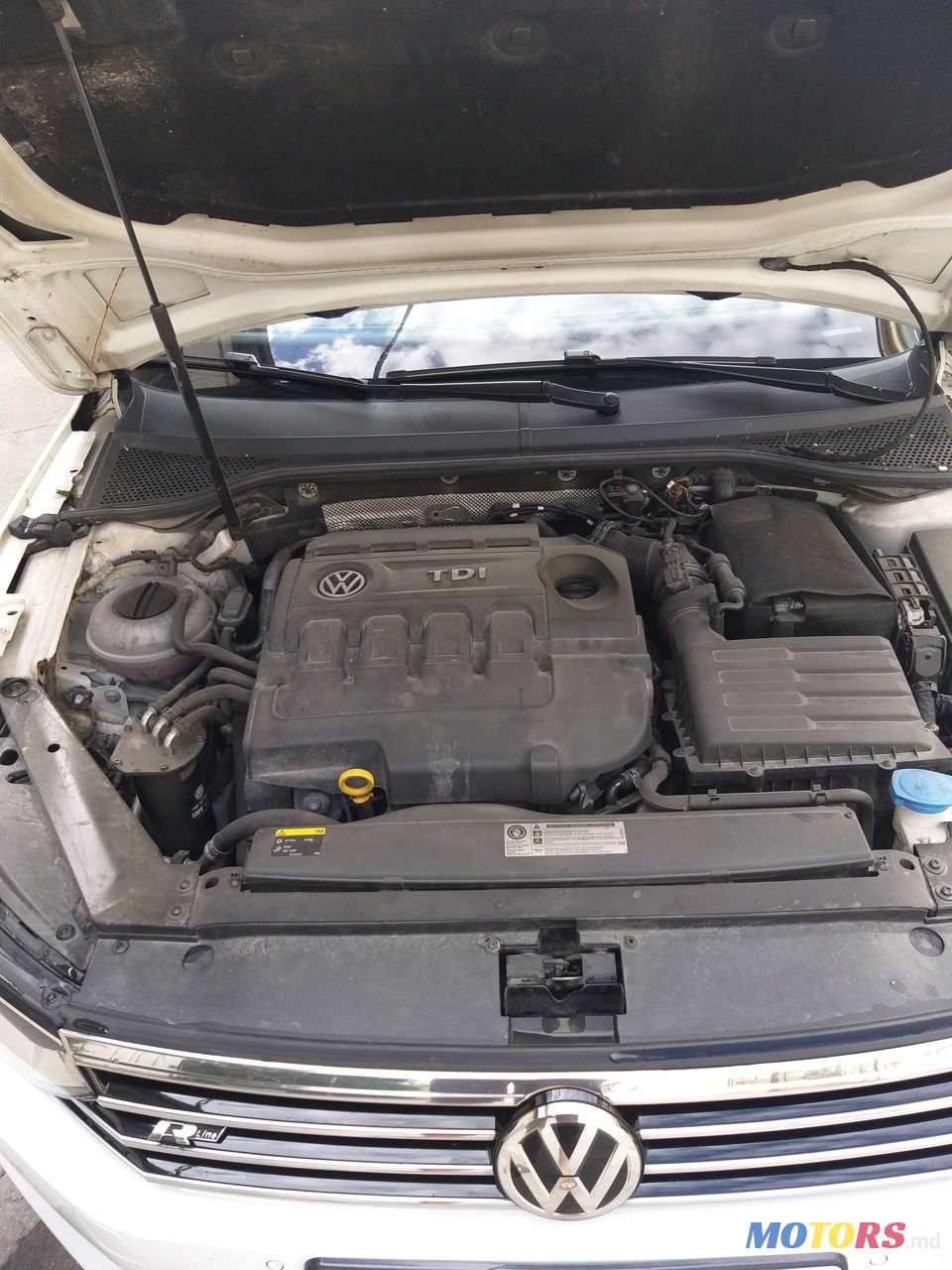 2015' Volkswagen Passat photo #5