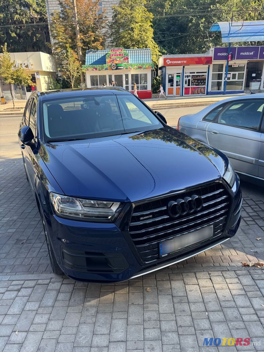 2019' Audi Q7 photo #1