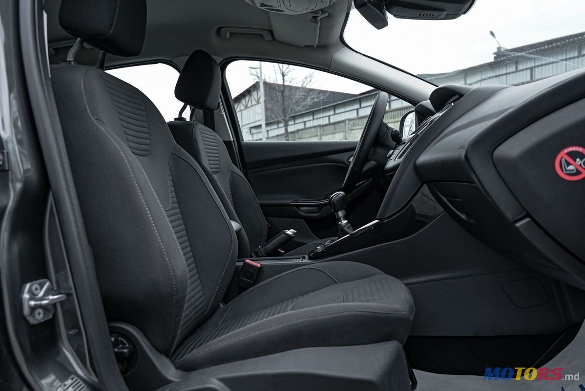 2015' Ford Focus photo #5