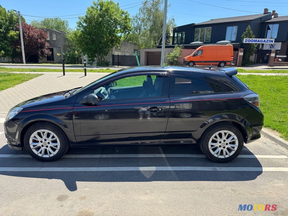2009' Opel Astra photo #3