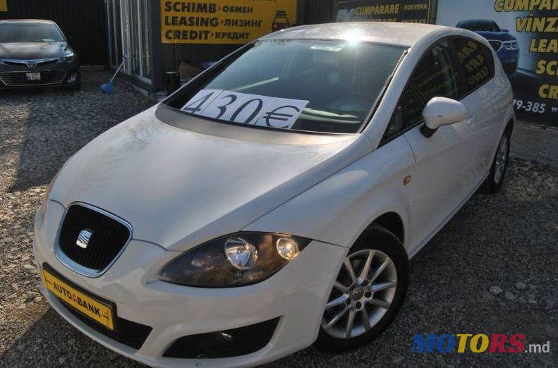 2010' SEAT Leon photo #1