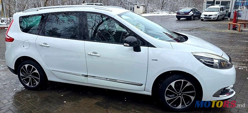 2015' Renault Grand Scenic photo #6