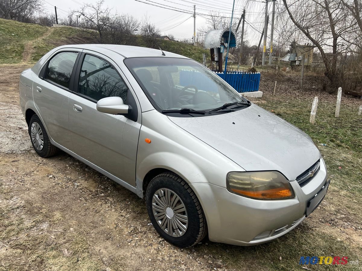 2005' Chevrolet Kalos photo #2