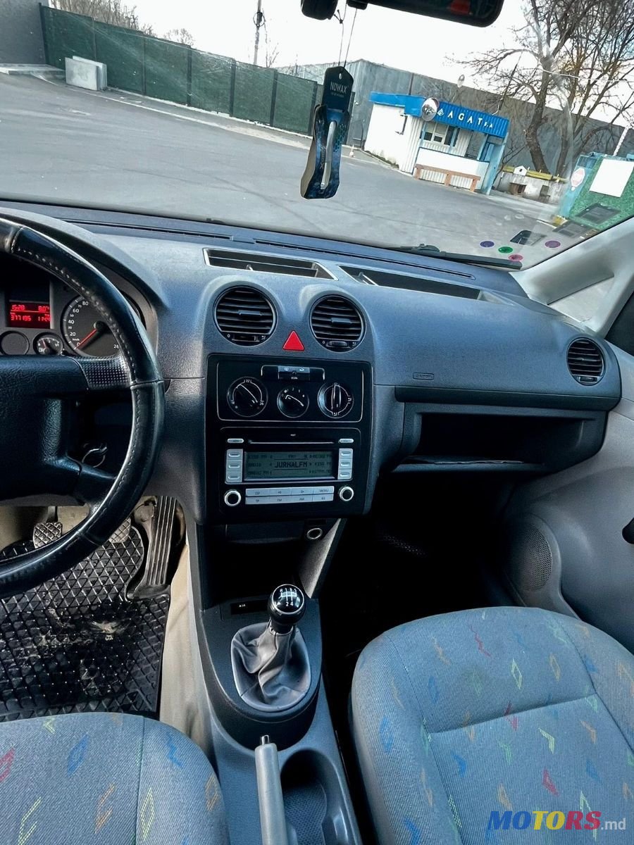 2004' Volkswagen Caddy photo #1