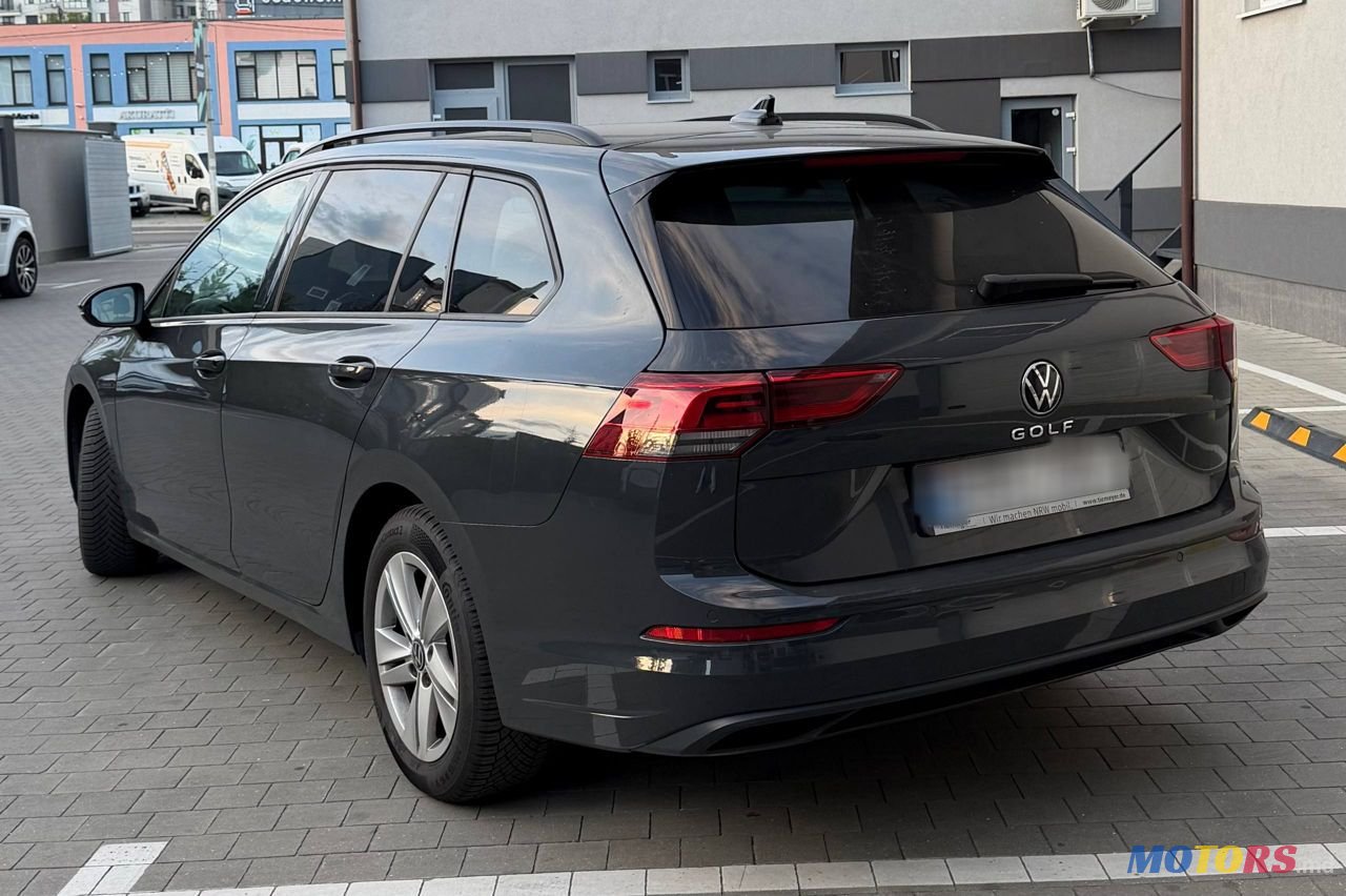 2020' Volkswagen Golf photo #4
