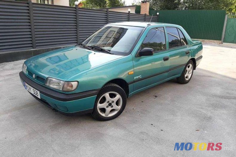 1995' Nissan Sunny photo #1