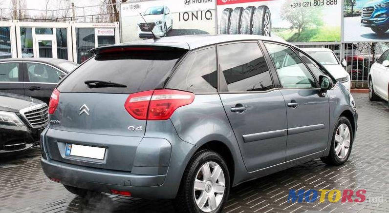 2009' Citroen C4 Picasso photo #1
