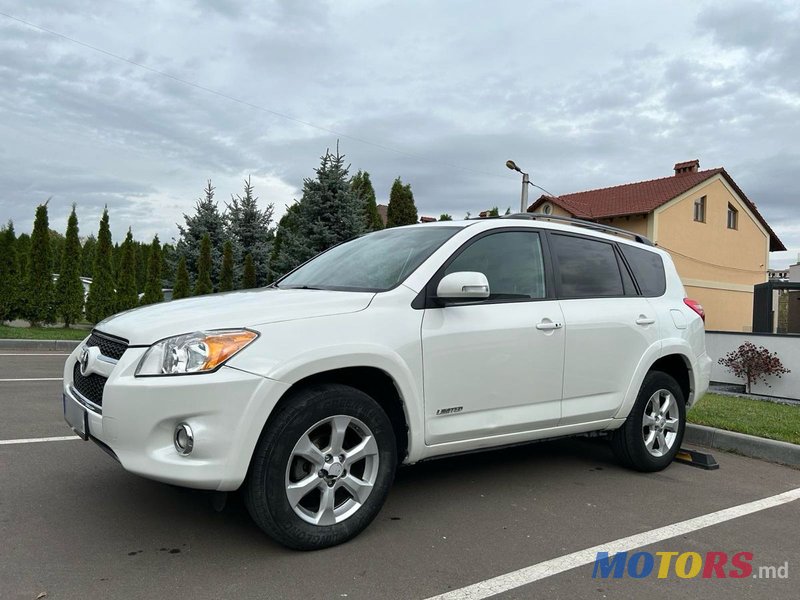 2010' Toyota RAV4 photo #1