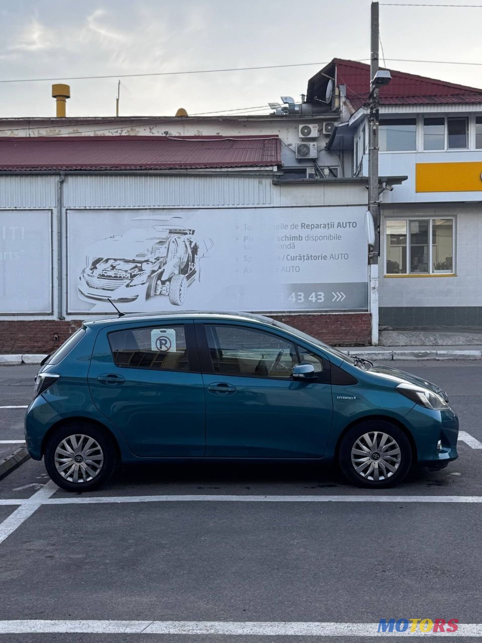 2014' Toyota Yaris photo #1