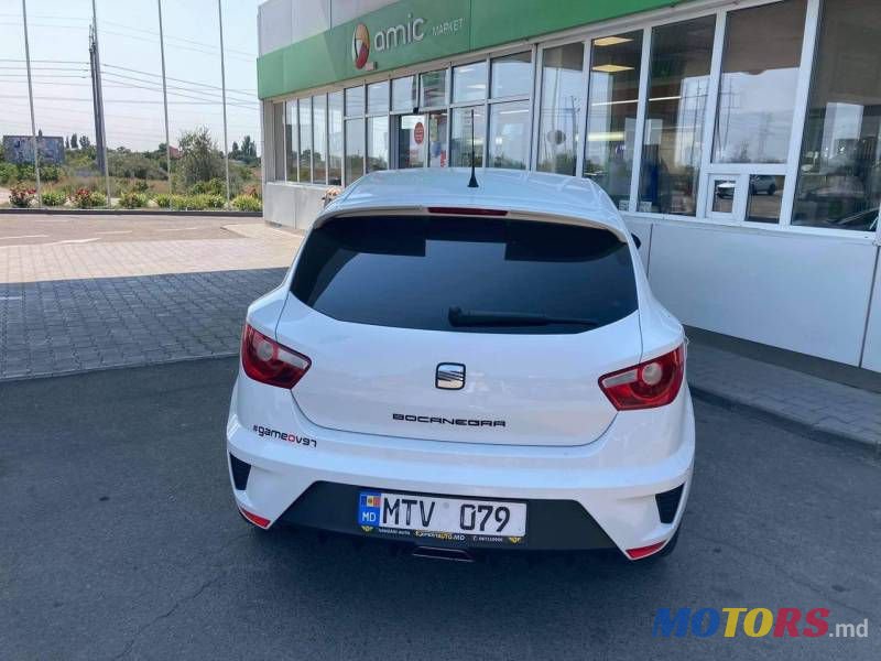 2011' SEAT Ibiza photo #4