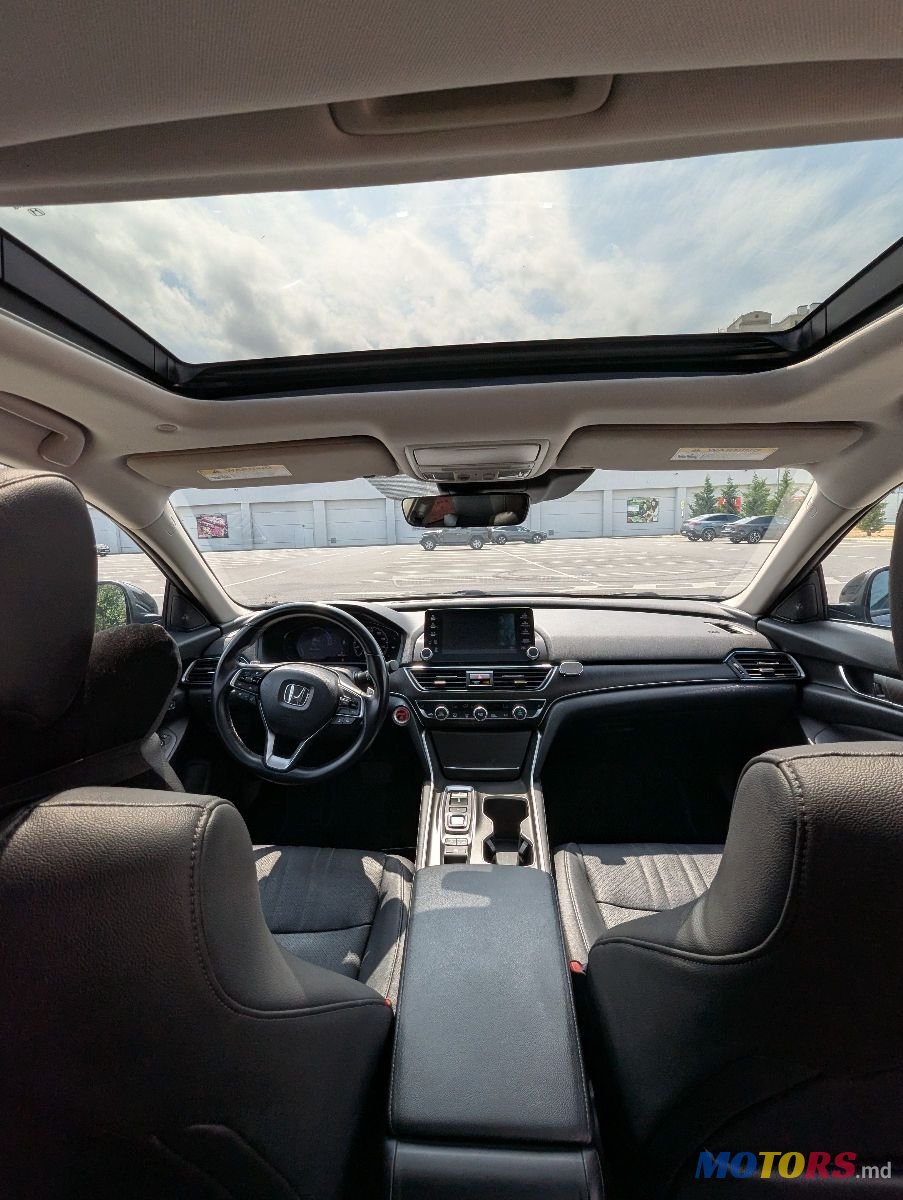 2020' Honda Accord photo #6