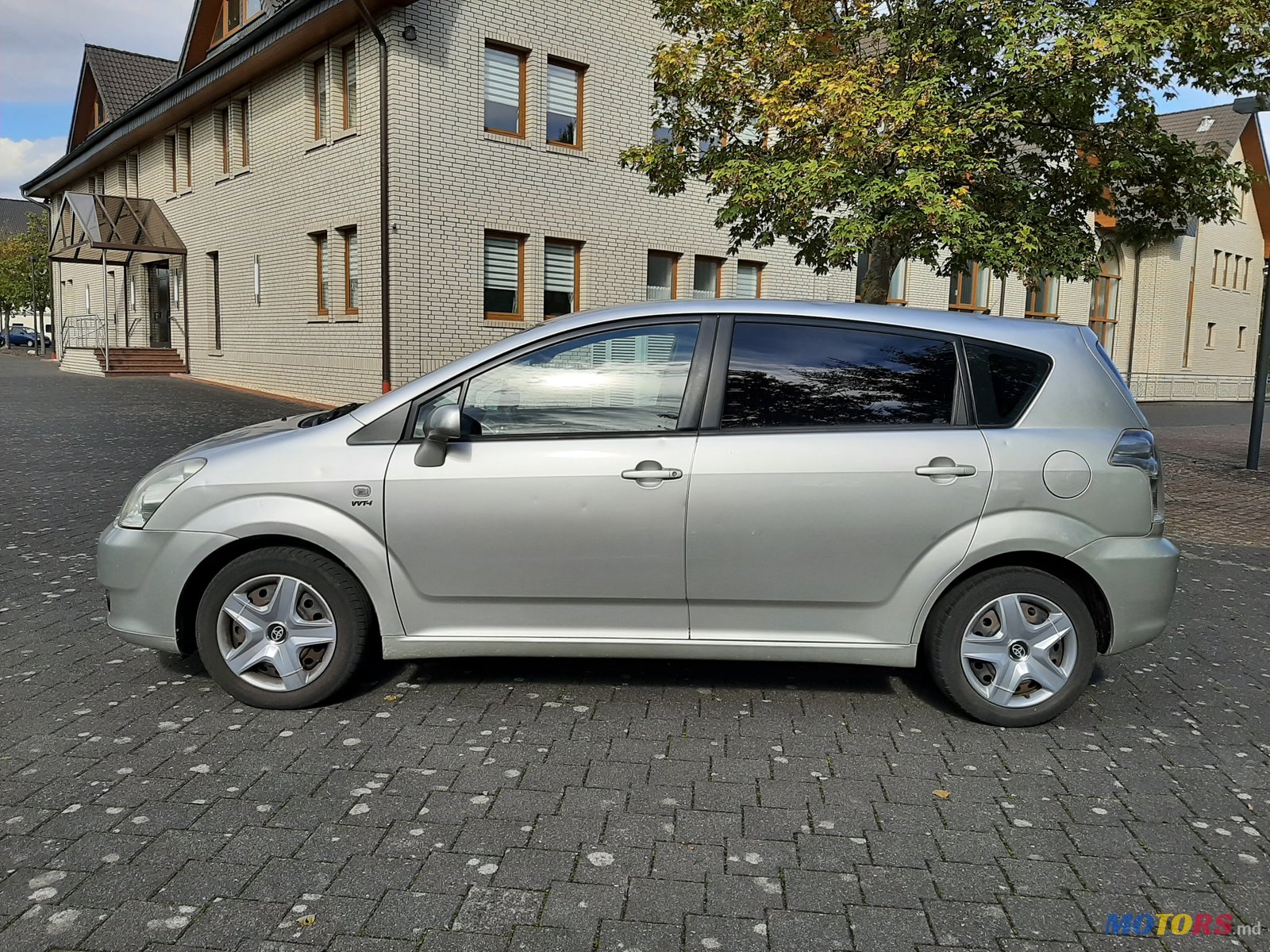 2004' Toyota Corolla Verso photo #7