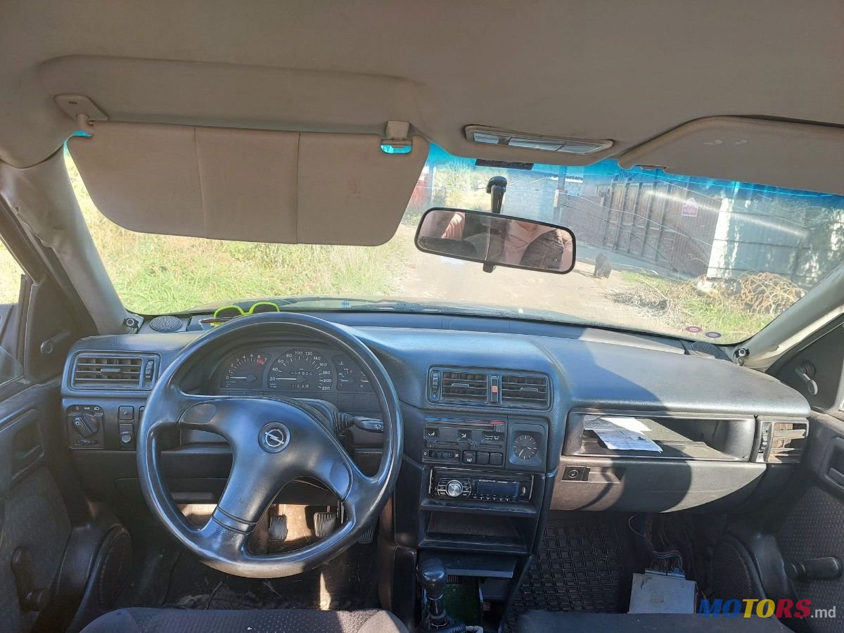 1993' Opel Vectra photo #4