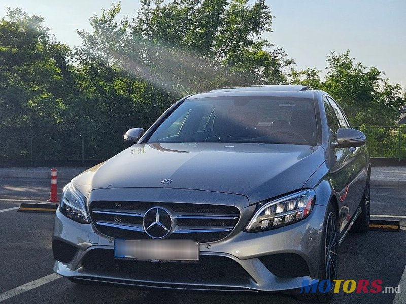 2019' Mercedes-Benz C-Class photo #1