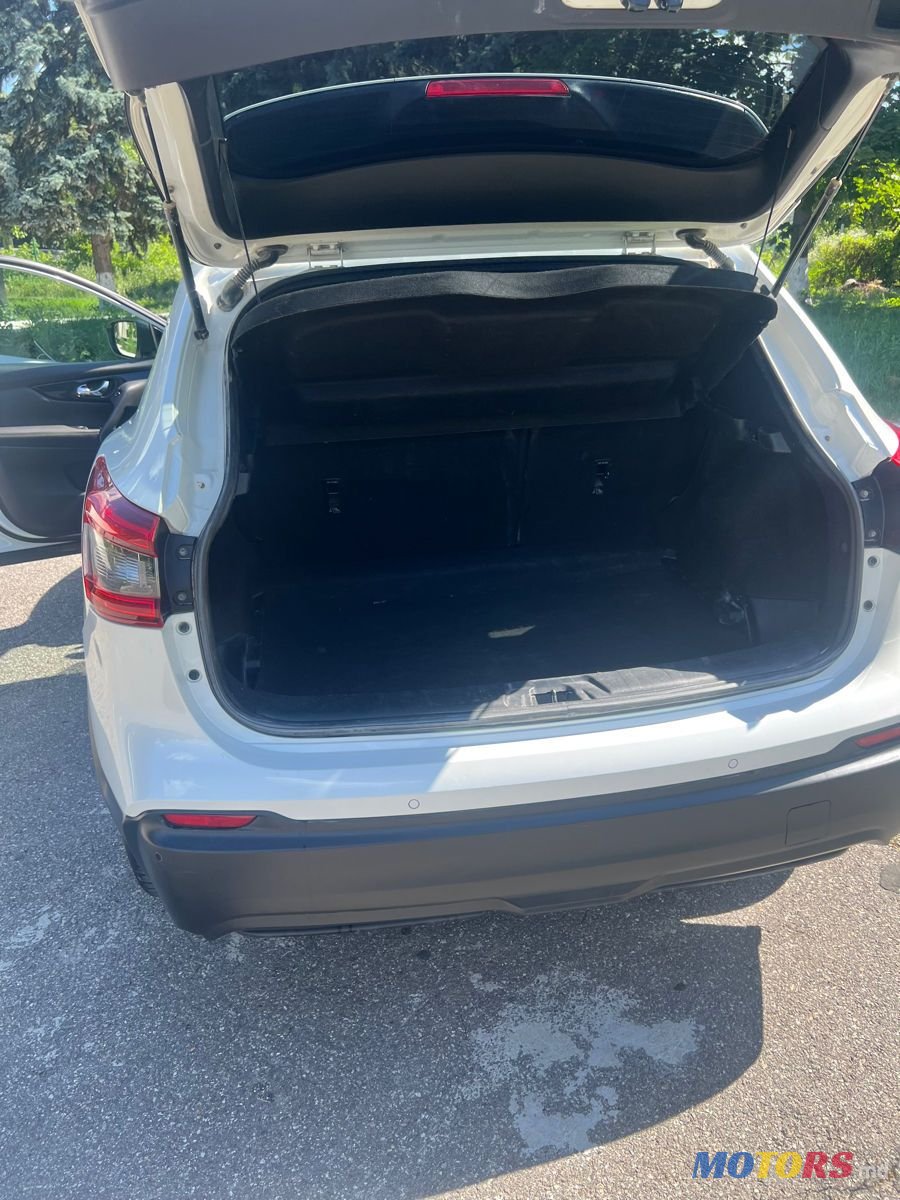 2017' Nissan Qashqai photo #6