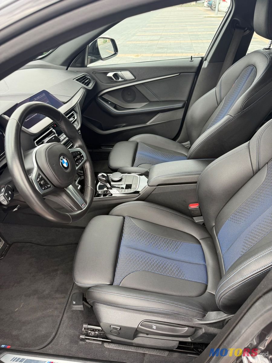 2021' BMW 2 Series photo #6