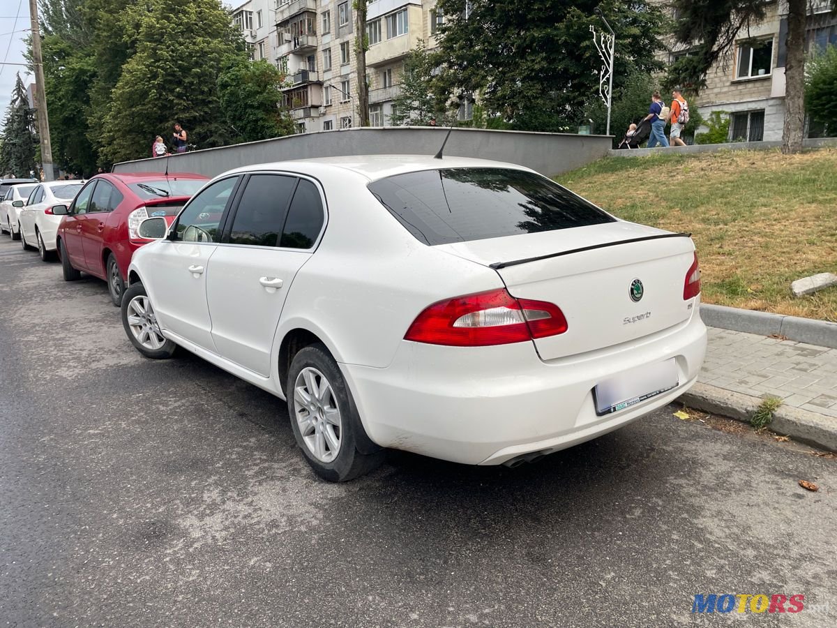 2009' Skoda Superb photo #1