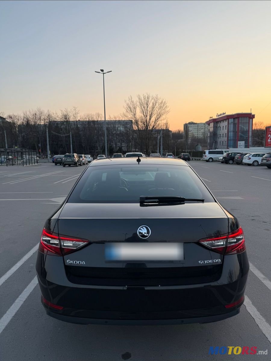 2018' Skoda Superb photo #4