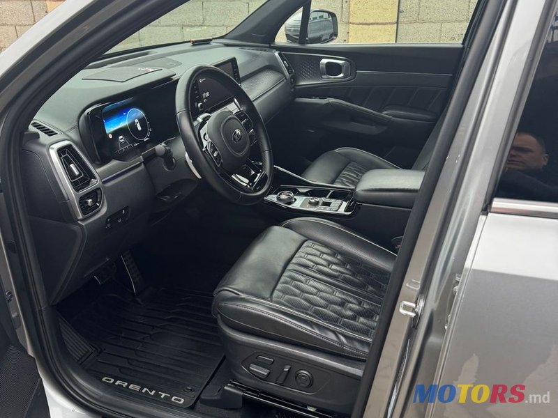 2020' Kia Sorento photo #5