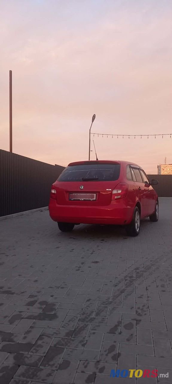 2009' Skoda Fabia photo #4