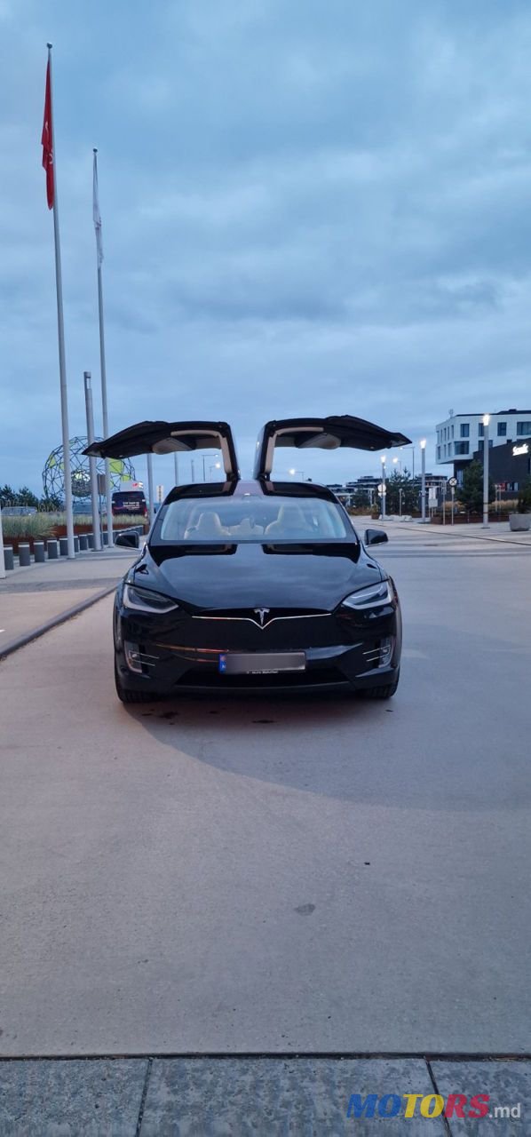 2018' Tesla Model X photo #2