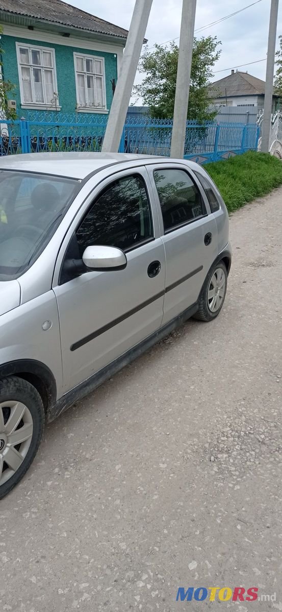 2005' Opel Corsa photo #2