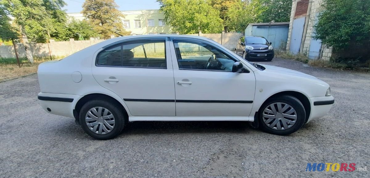 2007' Skoda Octavia photo #4