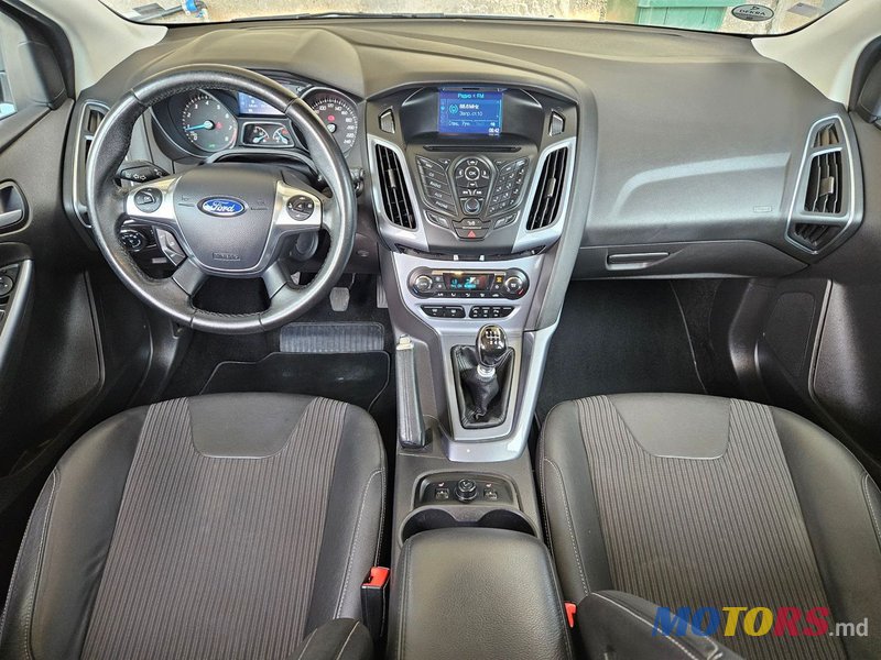 2014' Ford Focus photo #3