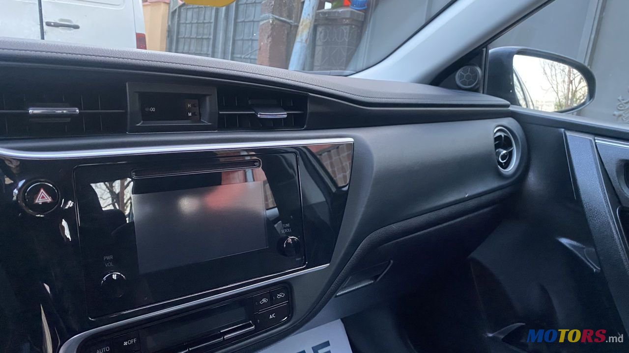 2018' Toyota Corolla photo #4