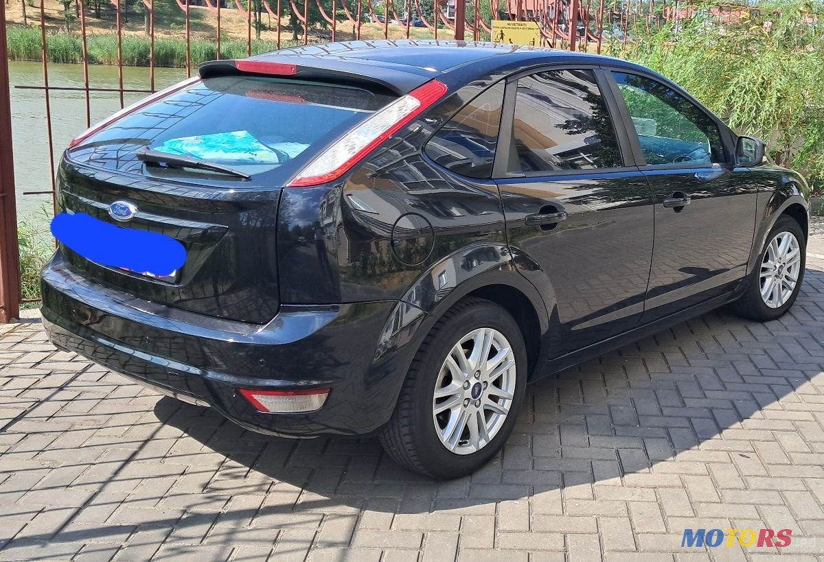 2009' Ford Focus photo #1