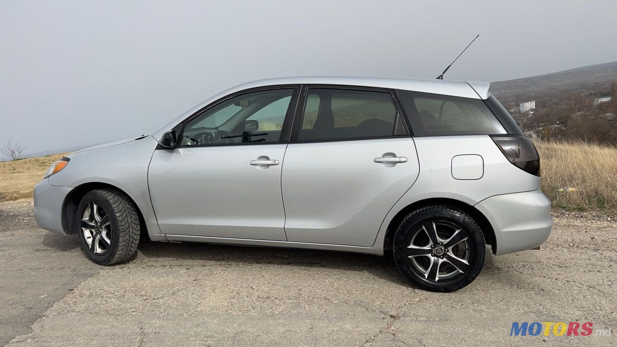 2007' Toyota Matrix photo #3