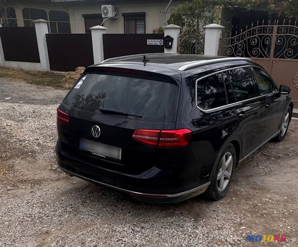 2017' Volkswagen Passat photo #3