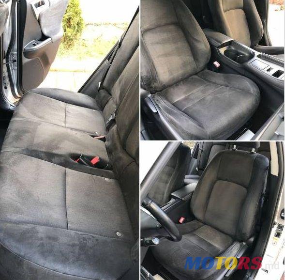 2011' Lexus CT photo #3