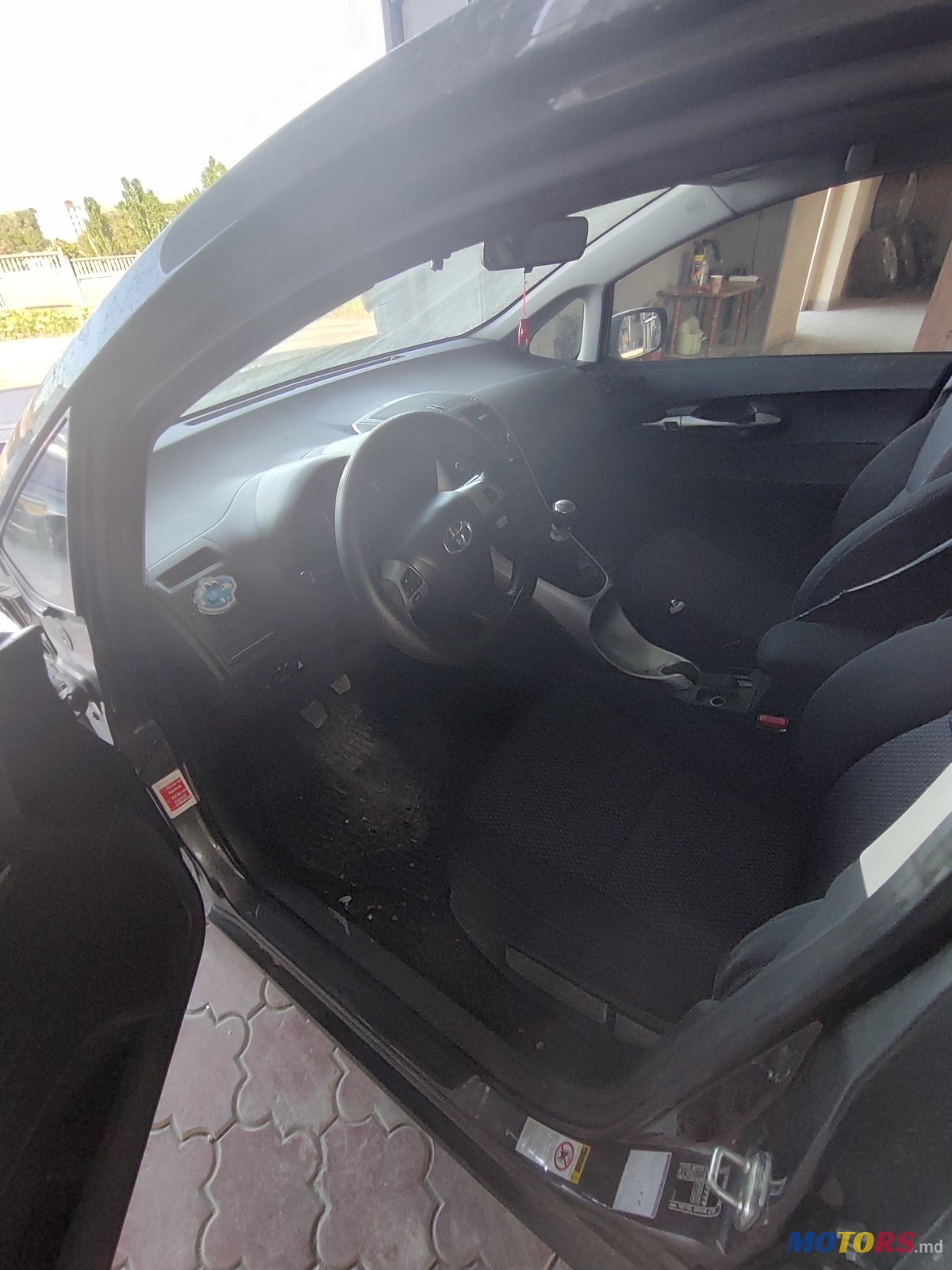 2010' Toyota Auris photo #6